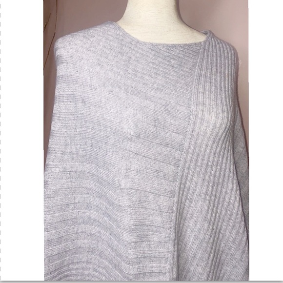 🚫SOLD🚫 NWOT BERYLL 100% Cashmere ribbed poncho One Size - Picture 5 of 13